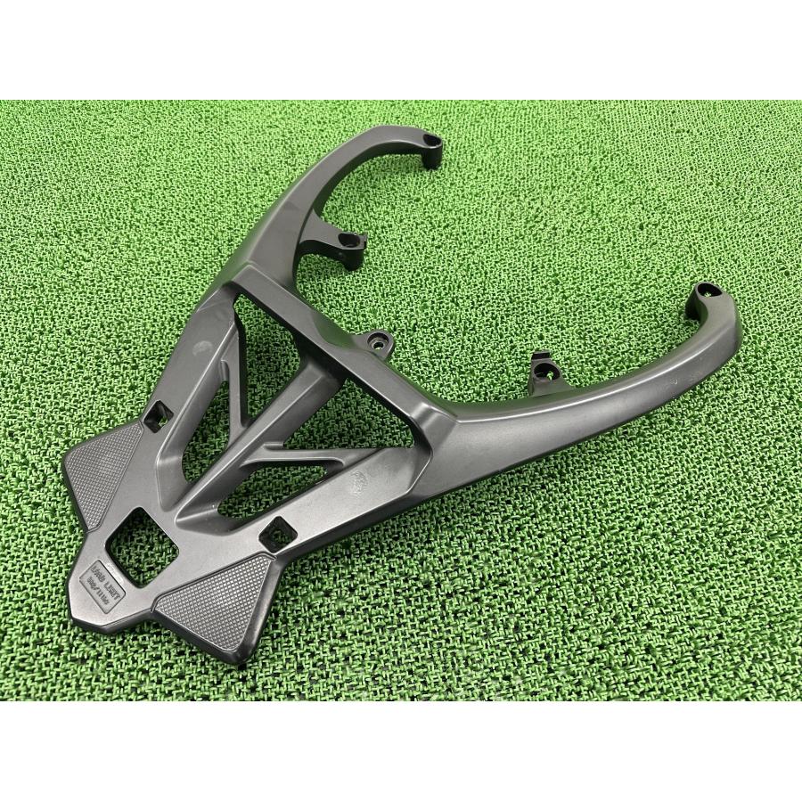 T-MAX530 グラブバー 59C SJ12J-000*** ヤマハ 純正 バイク 部品 SJ12J ワイズギア リアキャリア 大型 タンデムバー 【中古】 25 ヤマハ発動機 T-MAX530 グラブバー 59C SJ12J-000*** ヤマハ 純正 中古