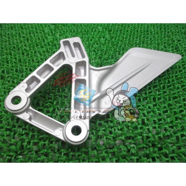 VFR800 メインステップホルダー 左ステップホルダー ホンダ 純正 新品 バイク 部品 在庫有り 即納可 RC46 車検 Genuine 46 ホンダ（HONDA） VFR800 メインステップホルダー 左ステップホルダー