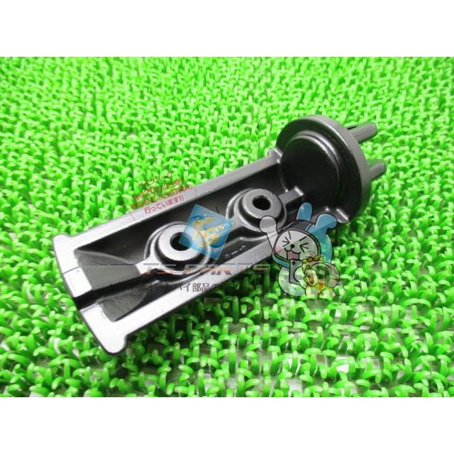 kawasaki エストレヤ 純正ステップ 左右 カワサキ エストレヤ ヘッドライトステー 左右 純正 中古 バイク