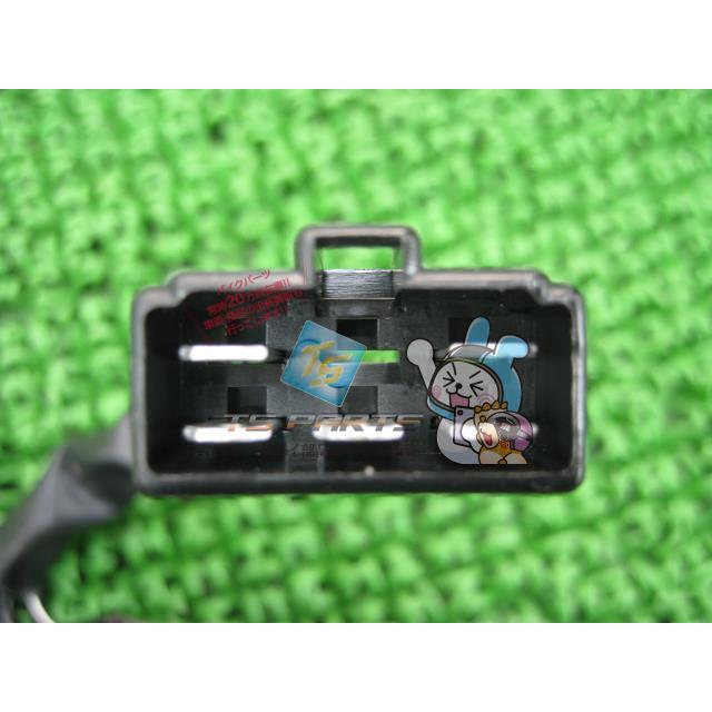 スカイウェイブ250 レギュレター 在庫有 即納 スズキ 純正 新品 バイク 部品 32800-14F01 レギュレーター 車検 Genuine 72の画像