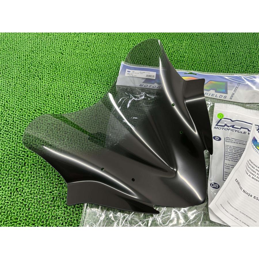 MRA製NINJA650 スクリーン MR677S 社外 新品 バイク 部品 ER650H 17-19年ニンジャ650 スモーク レーシングスクリーン 未使用品 81 MRA製NINJA650 スクリーン MR677S 社外 新品 バイク 部品 ER650H 17-19
