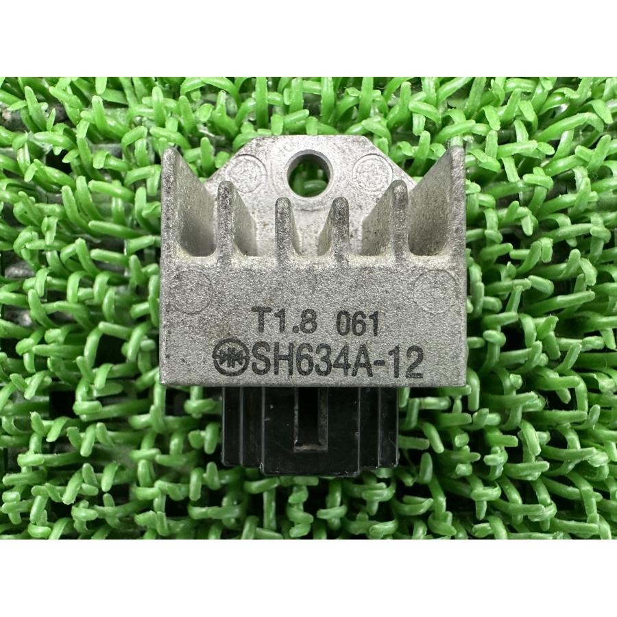 ホンダ（HONDA） エイプ50 レギュレター 純正 中古 バイク 部品 AC16