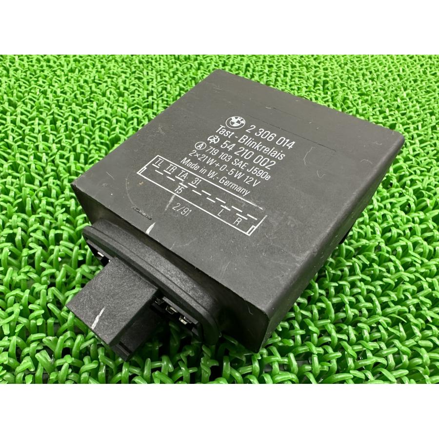 R80 ウインカーリレー 2 306 014  純正 バイク 部品 2306014 R100 フラッシャーリレー 割れ欠け無し 品薄 車検 Genuine 【中古】 17 R80 ウインカーリレー 2 306 014 BMW 純正 中古 バイク 部品 2306014