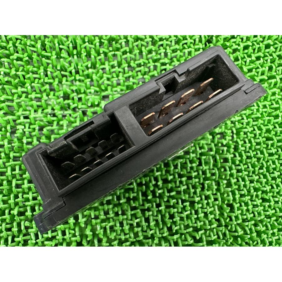 カワサキ（Kawasaki） ゼファーカイ ヒューズボックス 26021-1099 純正