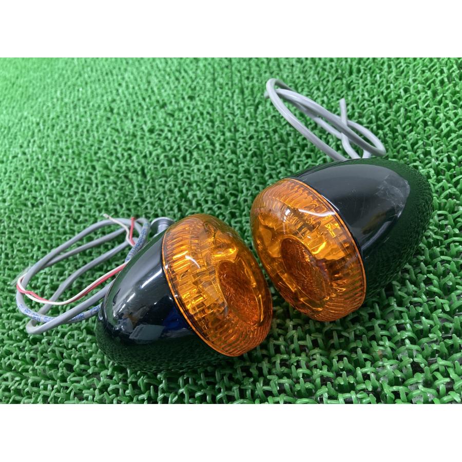 FLS1580 リアウインカー 左右 ハーレー 純正 バイク 部品 ソフテイルスリム テールランプ LED 修復素材に 割れ欠け無し 【中古】 9 FLS1580 リアウインカー 左右 ハーレー 純正 中古 バイク 部品