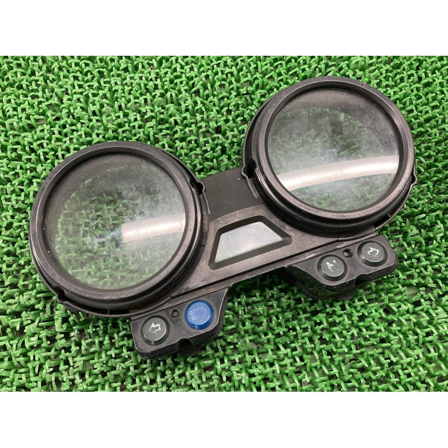 カワサキ（Kawasaki） ZRX400 メーターカバー 純正 中古 バイク 部品 