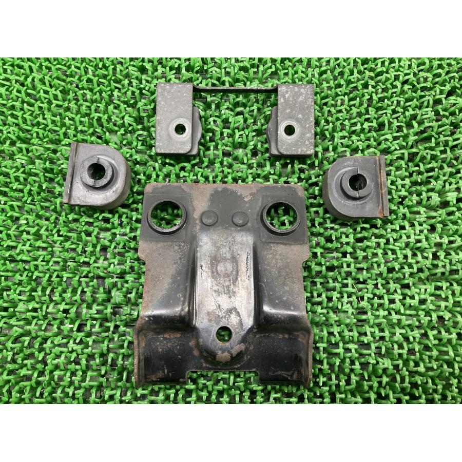 ヤマハ発動機 ドラッグスター250 タンクステー ヤマハ 純正 中古