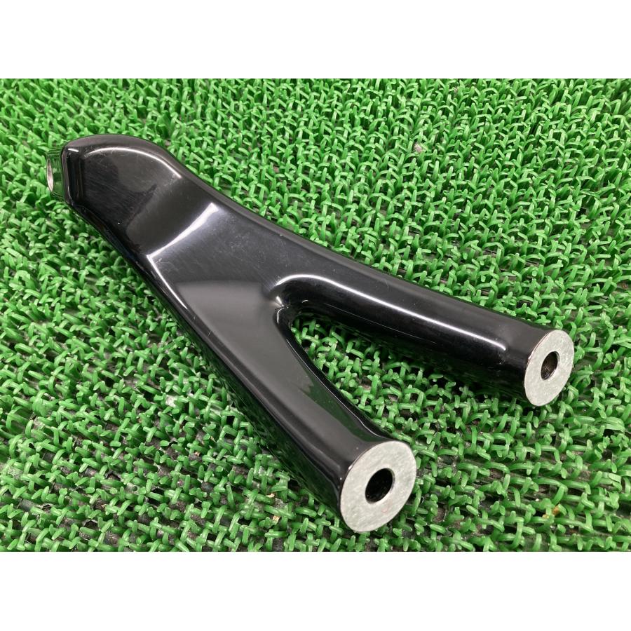 FXBRS1870 ステップホルダー 右 ハーレー 純正 中古 ソフテイル