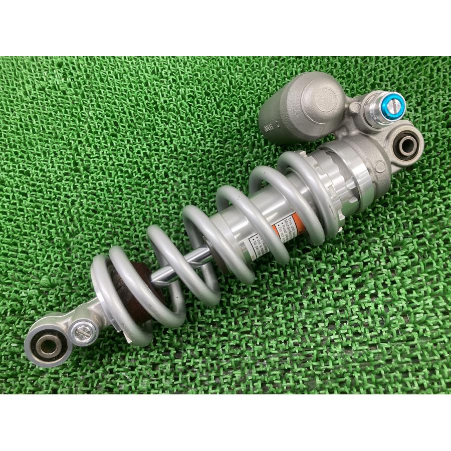 ヤマハ’06YZF-R1用リアサスペンション　中古品 ヤマハ発動機 YZF-R1 リアサスペンション 5VY00 ヤマハ 純正 中古