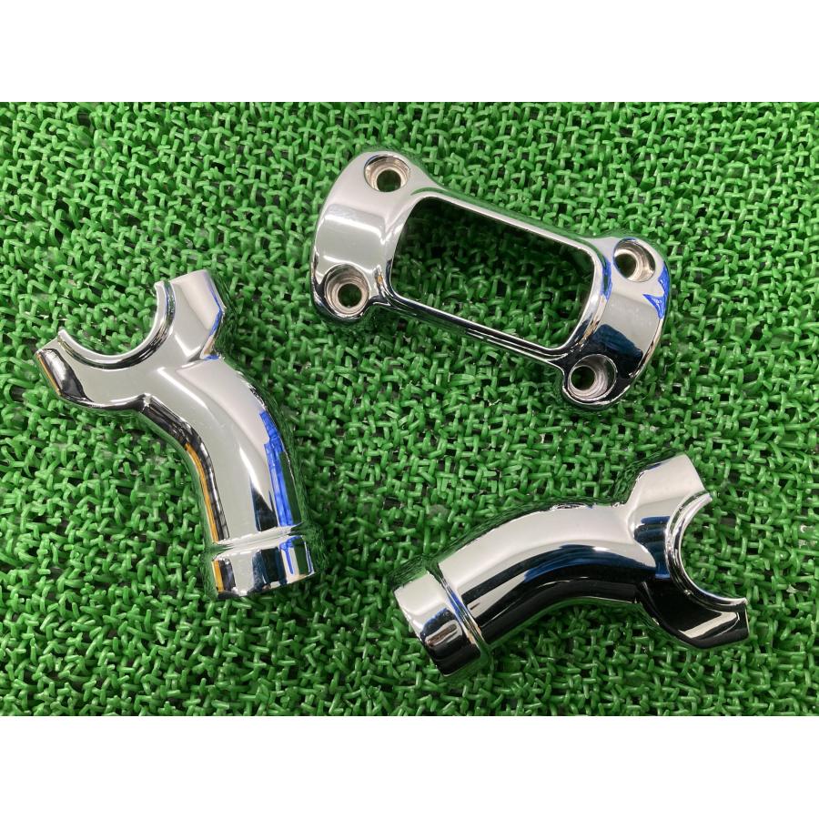 FXBRS1870 ハンドルポスト 55900105 ハーレー 純正 中古 バイク 部品