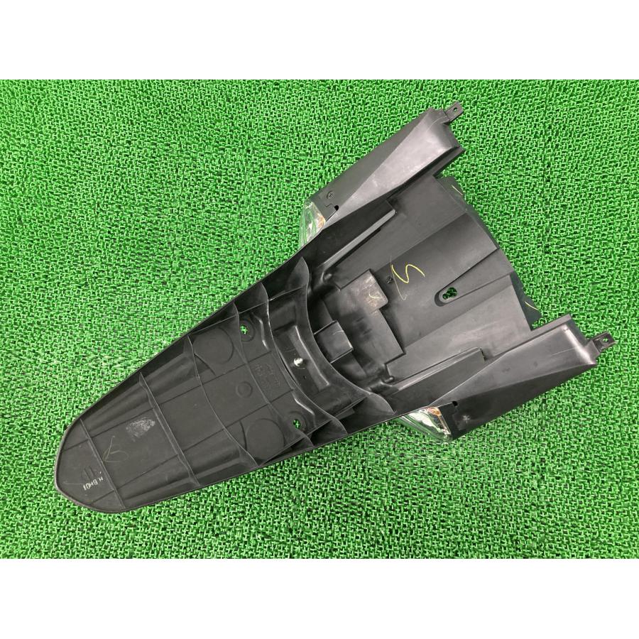 ホンダ（HONDA） PCX125 リアフェンダー P8636 純正 中古 バイク 部品