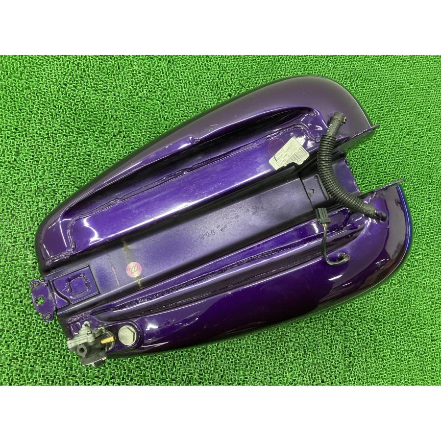 FXSTD1450 タンク 紫M ハーレー 純正 中古 バイク 部品 TC88