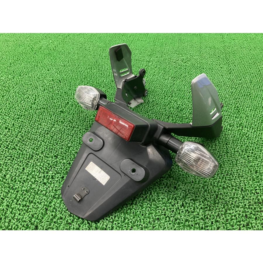 ホンダ（HONDA） CBR1000RR リアフェンダー 純正 中古 バイク 部品