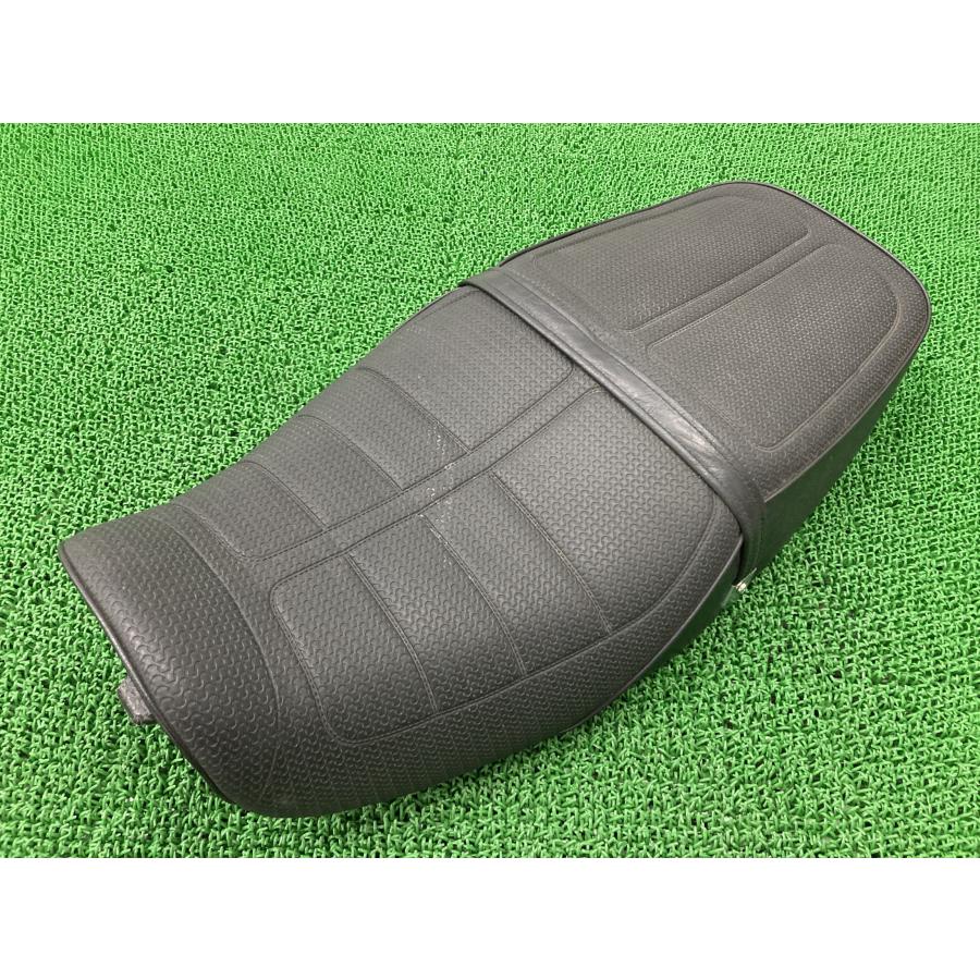 カワサキ ゼファー400Χ シート ZEPHYR　　53001-1811 カワサキ（Kawasaki） ゼファーカイ シート 53001-1811 純正 中古
