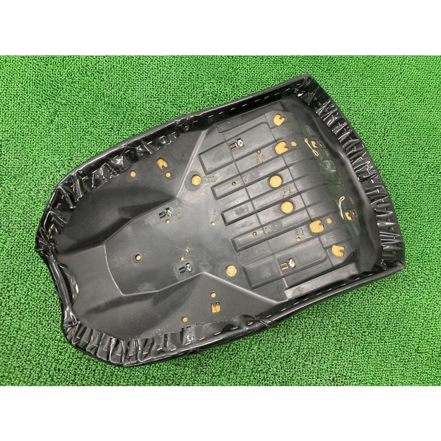 ヤマハ発動機 マジェスティ250 シート 黒 ヤマハ 純正 中古 SG03J