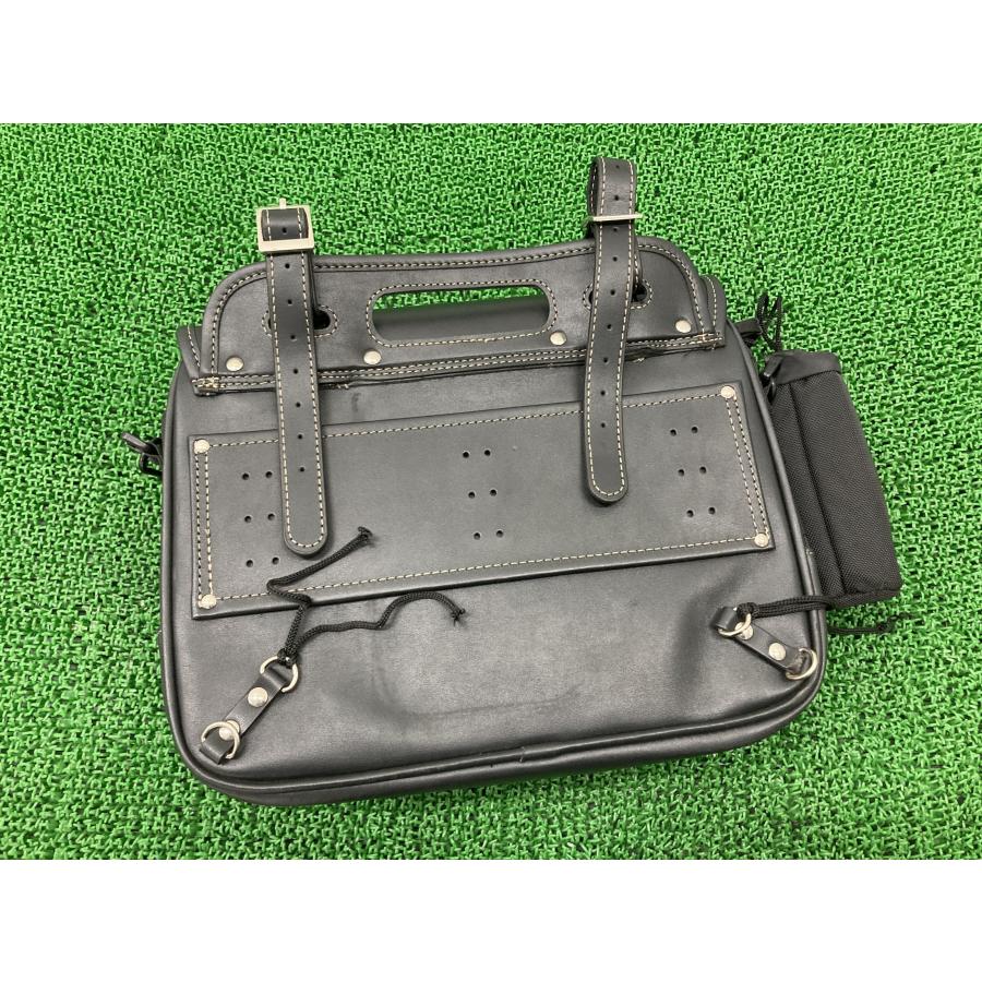 ヘンリービギンズ製 サイドバッグ 片側 社外 HenlyBegins ハーレー ボトルホルダー バルカン スティード ドラッグスター 【中古】 59 ヘンリービギンズ製 サイドバッグ 片側 社外 中古 バイク 部品