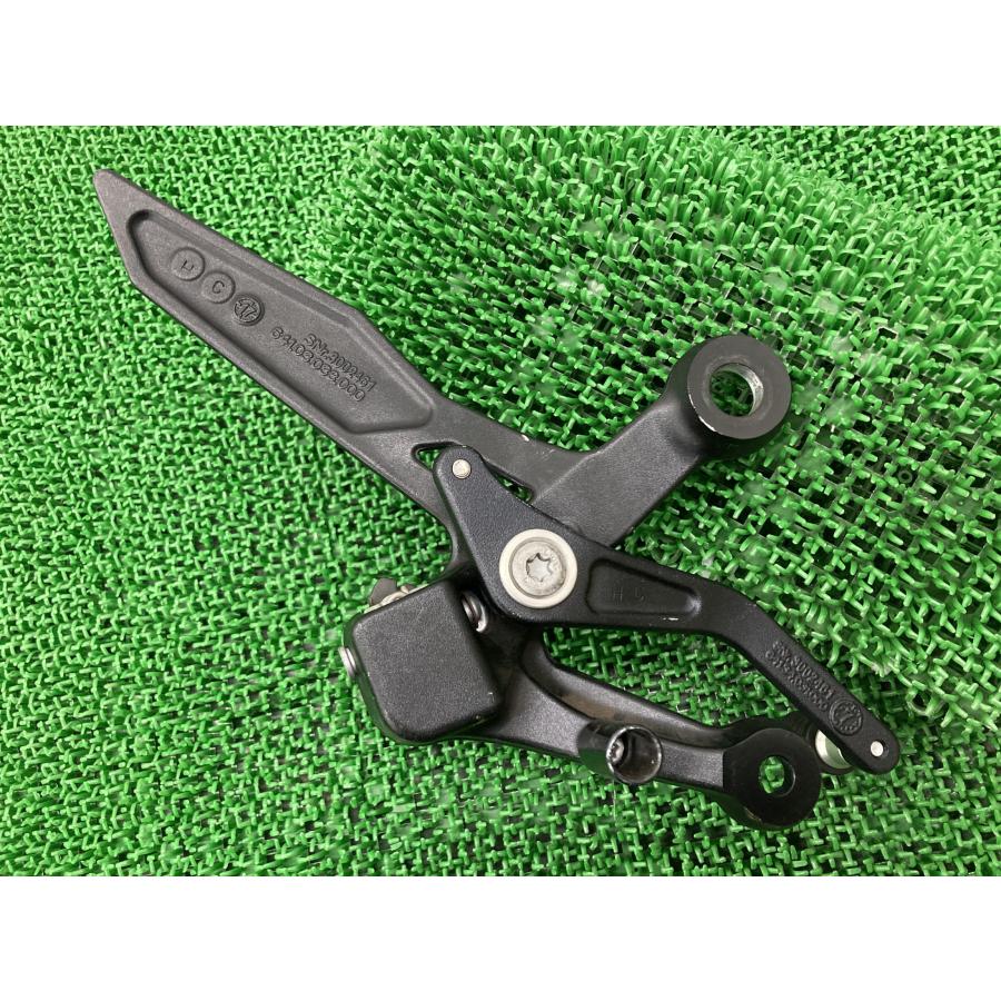 790デューク ステップ 左 641.03.038.000/3002461 KTM 純正 中古 641.03.038.000 3002461 790DUKE シフトペダル チェンジペダル 6_2