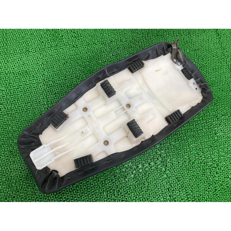 スズキ（SUZUKI） グラストラッカー シート 25D3 純正 中古 バイク