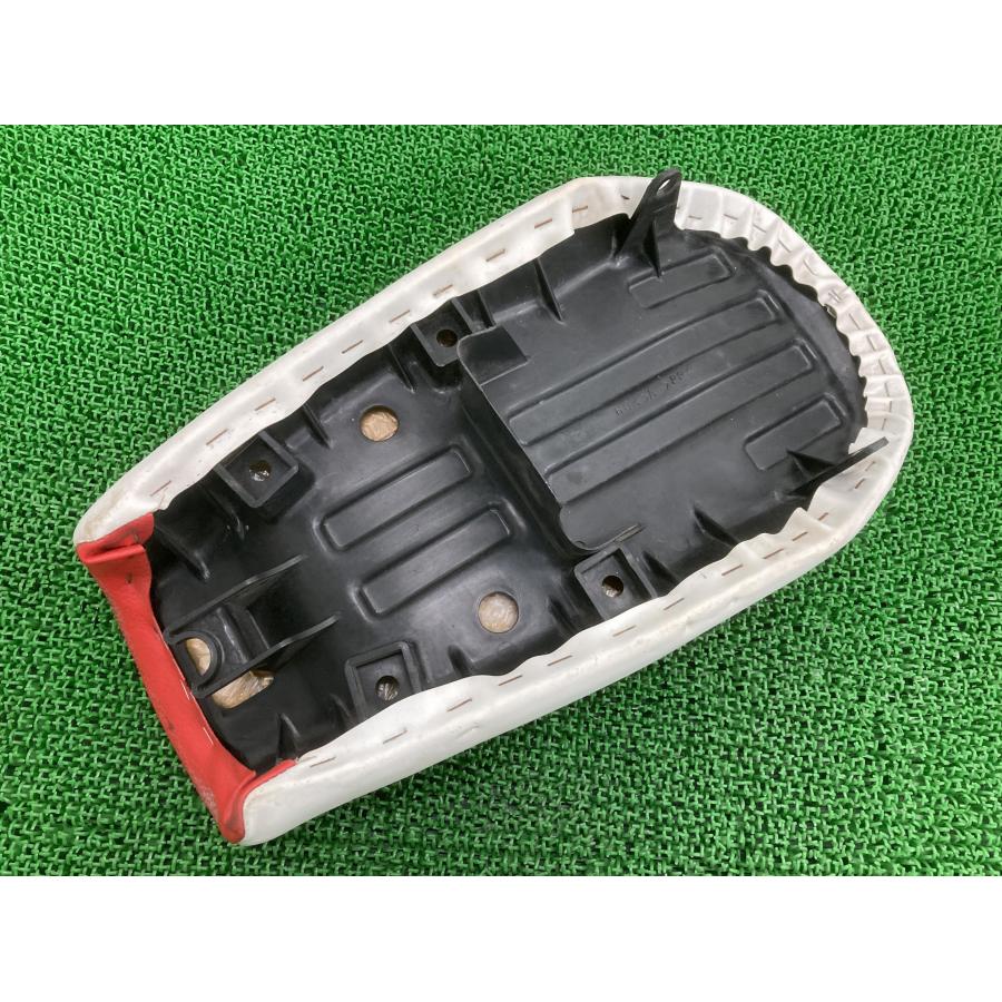 ホンダ（HONDA） エイプ50 シート 純正 中古 バイク 部品 AC16 APE50
