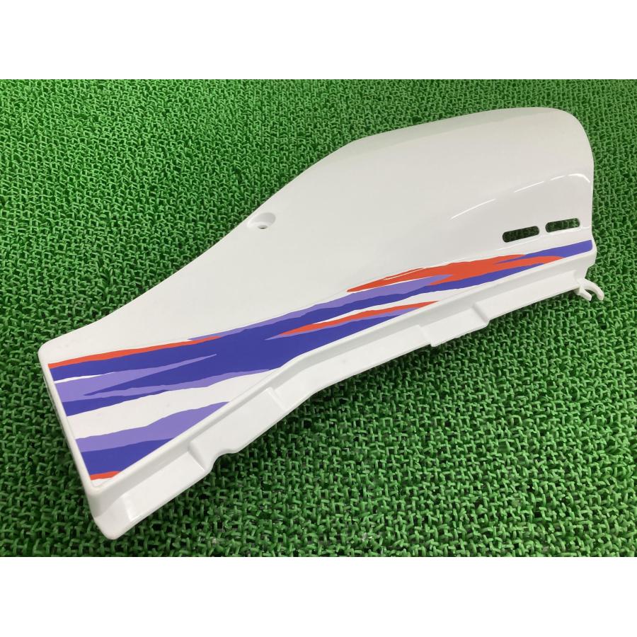 ヤマハ発動機 TT250R サイドカバー 右 白 ヤマハ 純正 中古 バイク