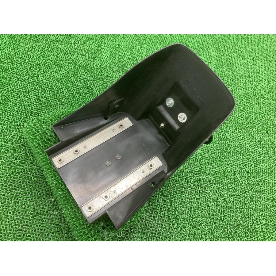johnrev9 国内物！Z750GP純正リアフェンダー(^^)程度良し！ johnrev9