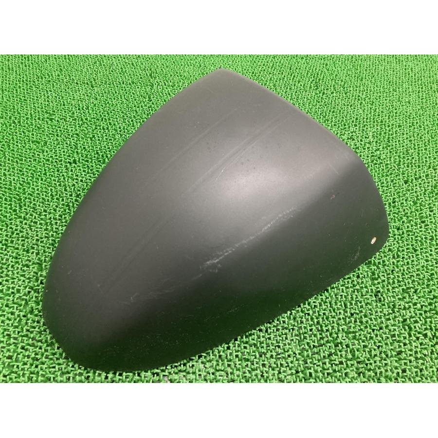 TRIUMPH トライアンフ　純正品　2006年スラクストン900 シート スラクストン900 シングルシートカウル 2300623 トライアンフ(TRIUMPH
