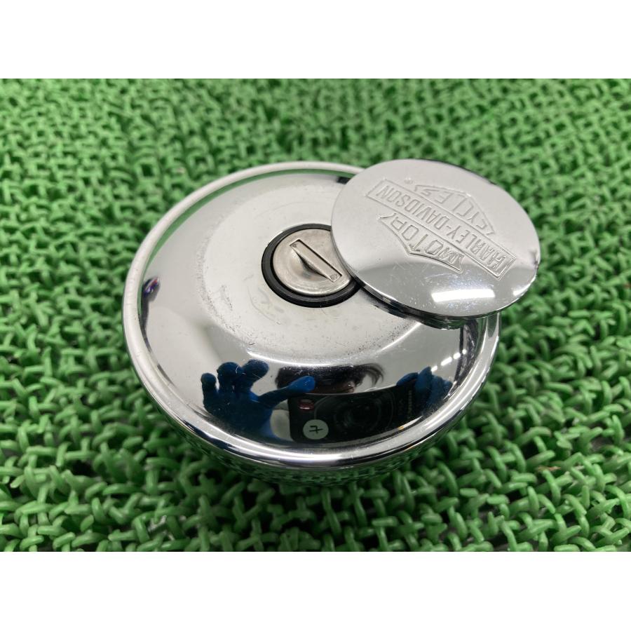 タンクキャップ 62803-97A ハーレー 純正 中古 バイク 部品 鍵無し