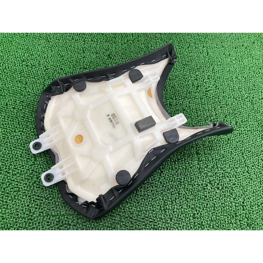 ninja1000 '13-14 純正シート 530660400MA カワサキ（Kawasaki） NINJA1000 フロントシート 53066-0400 純正 中古
