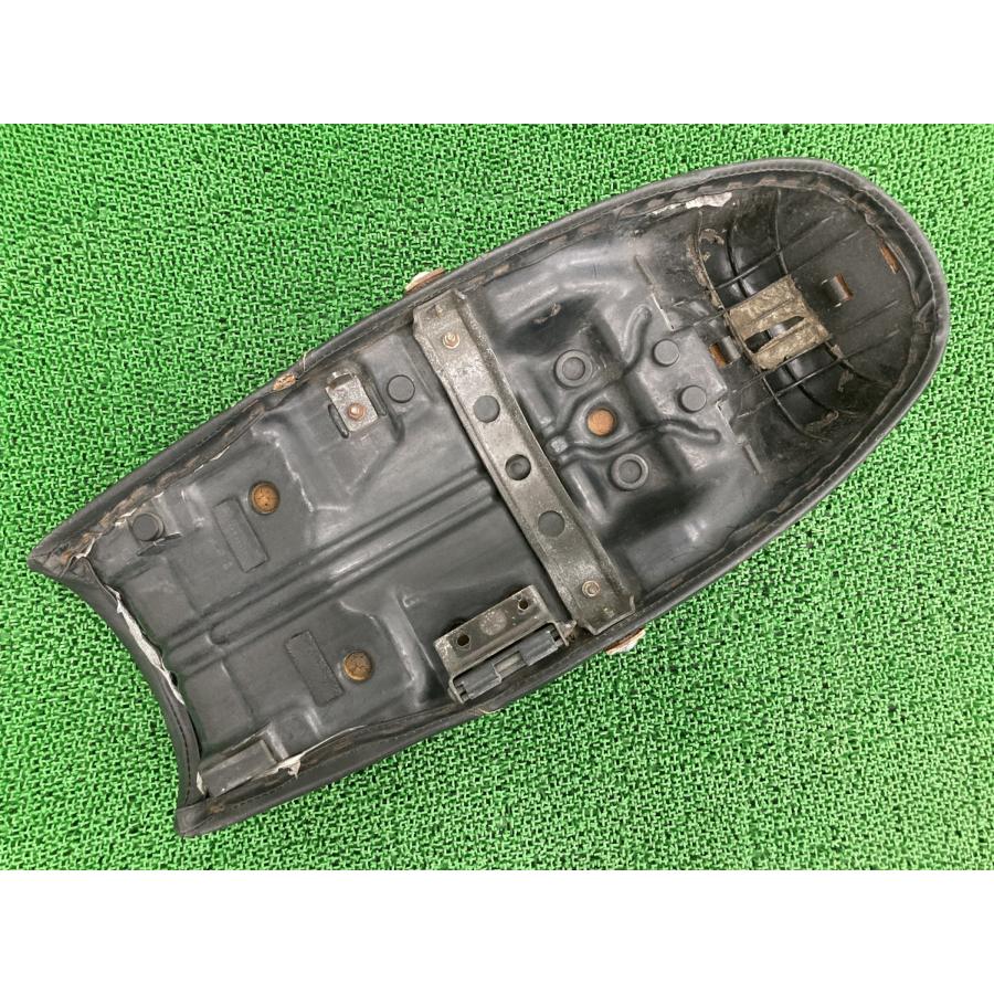 GB400TT シート ホンダ 純正 中古 バイク 部品 NC20 スペシャルエディション 当時物 修復素材に 品薄 希少品 車検 Genuine 35_2