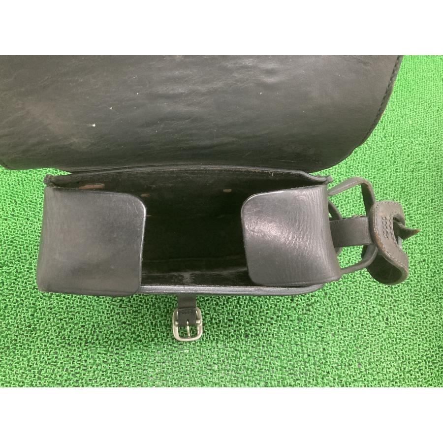 ビーズ屋公ちゃん。製 サイドバッグ 片側 黒 社外 中古 バイク 部品