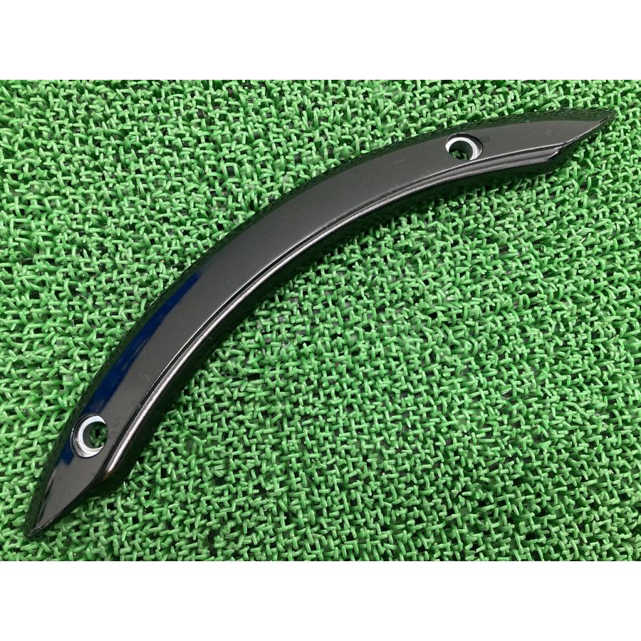 ヤマハ　ドラッグスター250 リアフェンダーステー 左右　ボルト付き ヤマハ発動機 ドラッグスター250 リアフェンダーステー 左 黒 YHH200