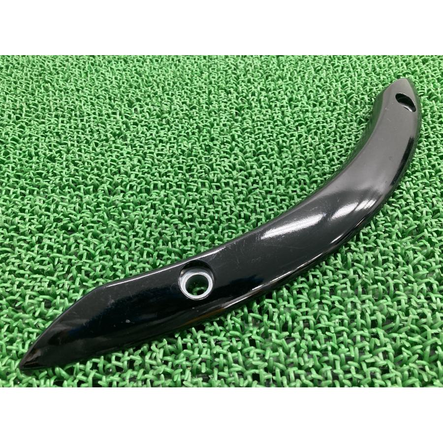 ヤマハ　ドラッグスター250 リアフェンダーステー 左右　ボルト付き ヤマハ発動機 ドラッグスター250 リアフェンダーステー 左 黒 YHH200