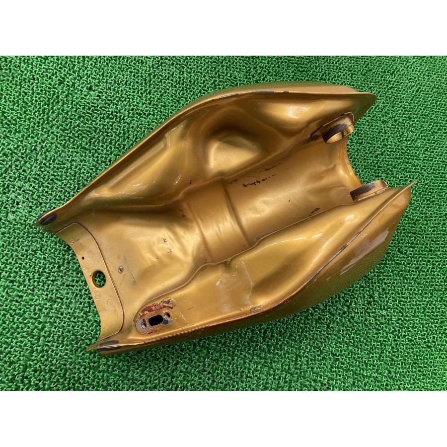 ヤマハ発動機 TW200 TW225 タンク 金 2JX ヤマハ 純正 中古 バイク