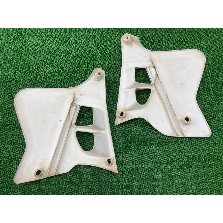 ヤマハ発動機 WR250Z シュラウド 左右 白 ヤマハ 純正 中古 バイク