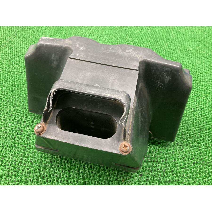 と*ー様 「中古品」Kawasaki Z400FX用エアクリーナボックス カワサキ（Kawasaki） Z400FX エアクリーナーボックス 純正 中古