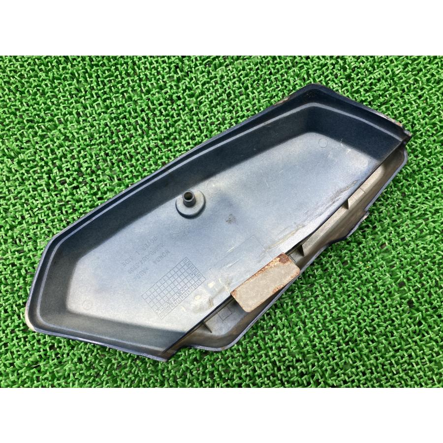 ホンダ（HONDA） スーパーカブ50 サイドカバー 左 紺M GB4 純正 中古