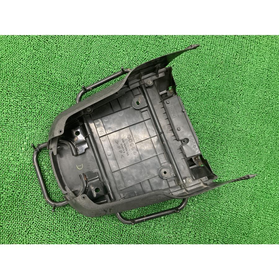 ヤマハ発動機 ギア リアキャリア 10B ヤマハ 純正 中古 バイク 部品 