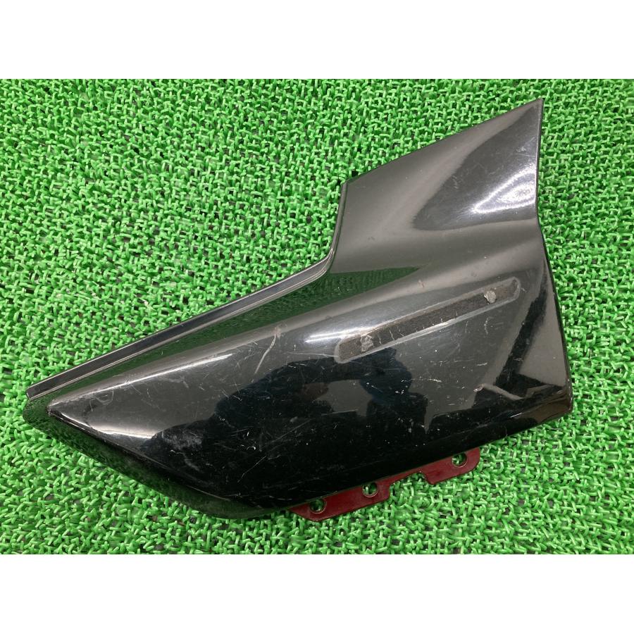 スズキ（SUZUKI） GSX400インパルス サイドカバー 右 黒 23E 純正 中古