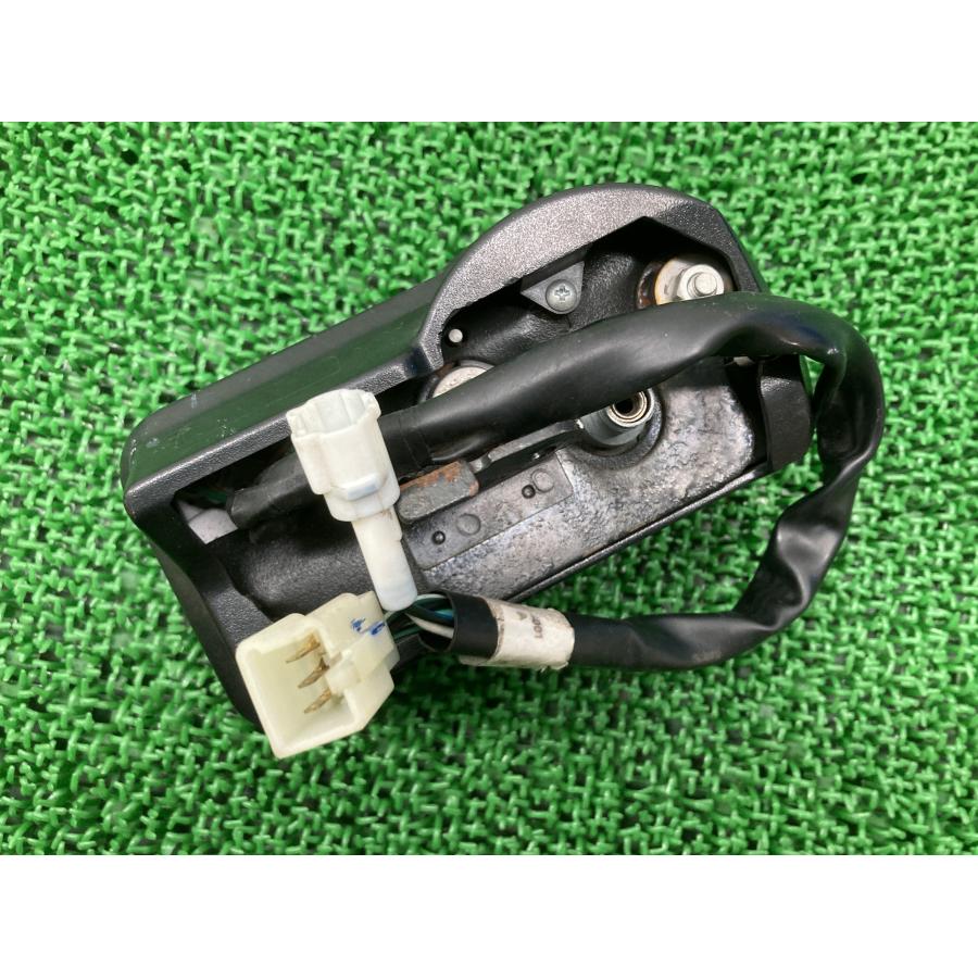 ヤマハ発動機 ニュースギア メーター 10B ヤマハ 純正 中古 バイク