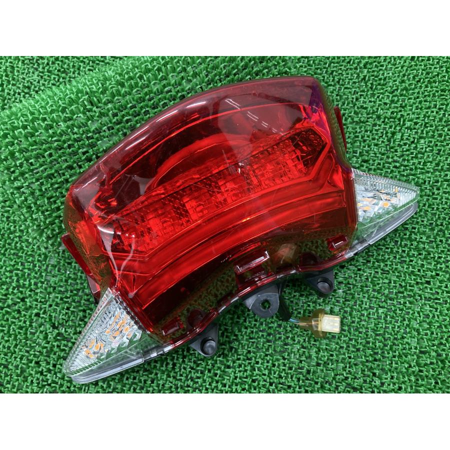 ホンダ（HONDA） PCX125 PCX150 テールランプ W2310 純正 中古 バイク