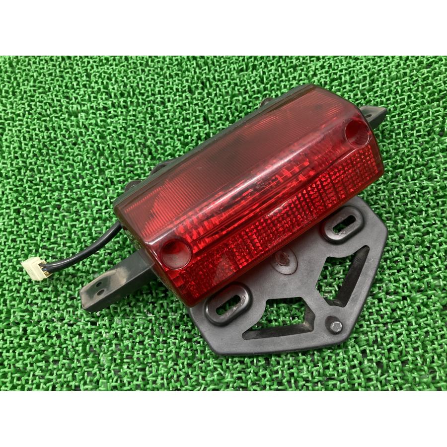 ハスクバーナ SM510R 純正テールランプAssy ヤマハ発動機 ギア テールランプ 91-2921L ヤマハ 純正 中古 バイク