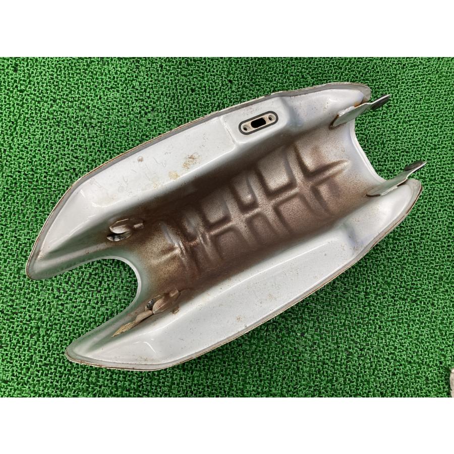 スズキ（SUZUKI） コレダスポーツ50 タンク 純正 中古 バイク 部品 K50