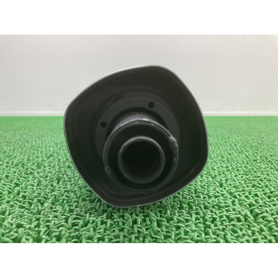 VRSCF1250 サイレンサーマフラー 右 65285-09 ハーレー 純正 バイク 部品 V-RODマッスル カスタム素材に コケキズ無し 【中古】 56 VRSCF1250 サイレンサーマフラー 右 65285-09 ハーレー 純正 中古