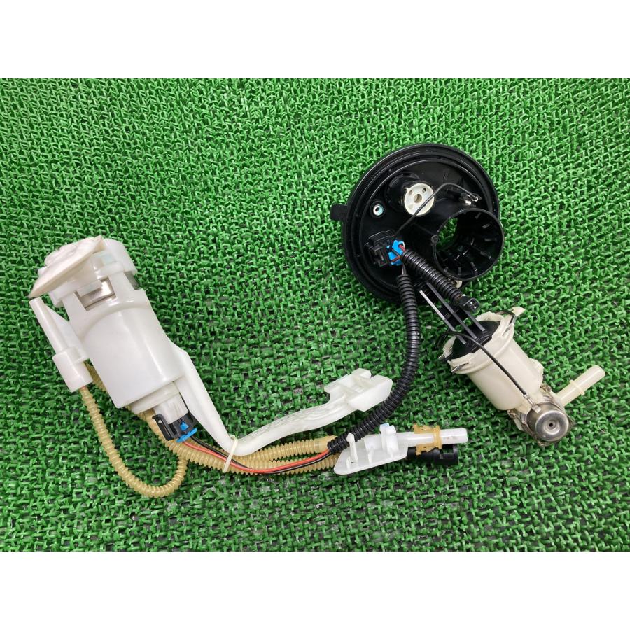 ツーリング フューエルポンプ 62908-08/75069-08B ハーレー 純正 中古