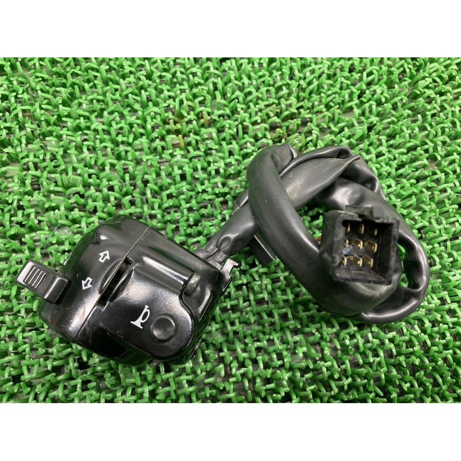 カワサキ（Kawasaki） W650 ハンドルスイッチ 左 純正 中古 バイク