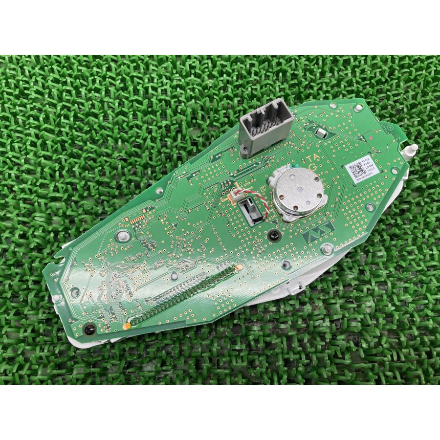 シグナスX125 メーター BF9-0 ヤマハ 純正 バイク 部品 SE44J CygnusX 4型 コンディション良好 割れ欠け無し 車検 Genuine 【中古】 38 ヤマハ発動機 シグナスX125 メーター BF9-0 ヤマハ 純正 中古 バイク