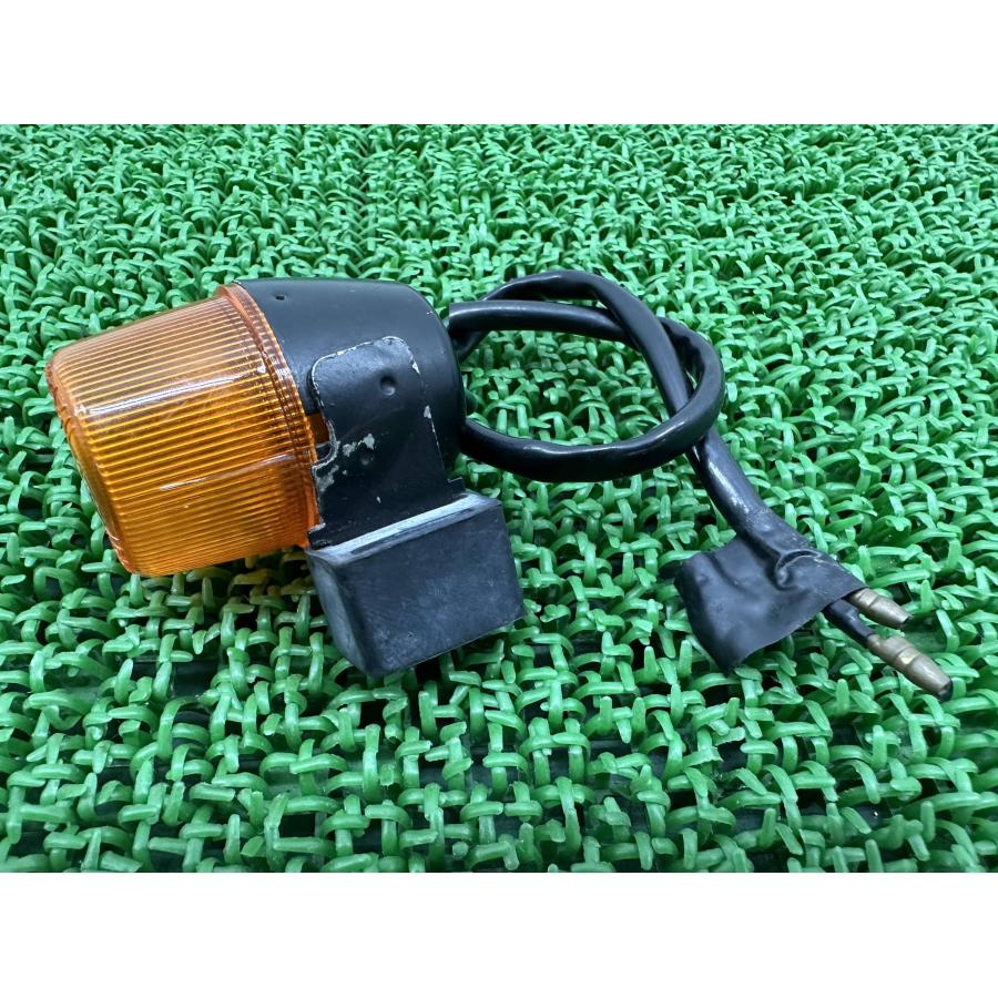 中古　YAMAHA純正　TW225 リア部分、前後ウィンカー付き ヤマハ発動機 TW200 TW225 リアウインカー 右 1121-410 ヤマハ 純正