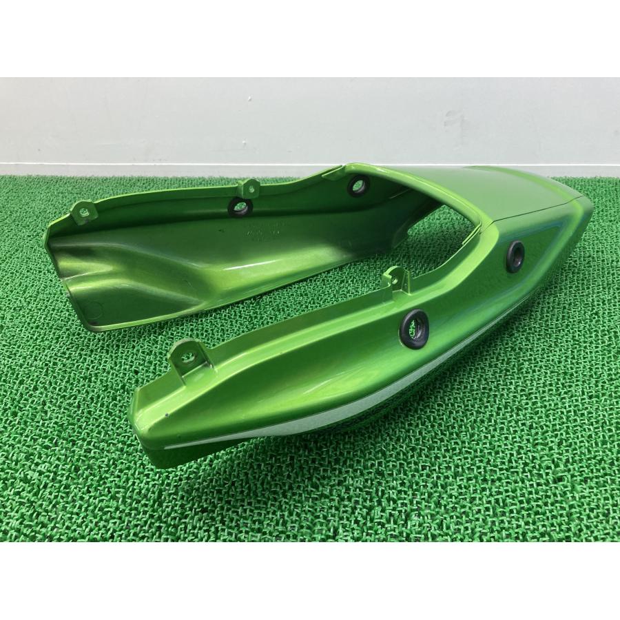 Kawasaki ZRX1200R 純正シートカウル 中古品！！ Kawasaki ZRX1200R 純正シートカウル 中古品！！ 【公式通販】