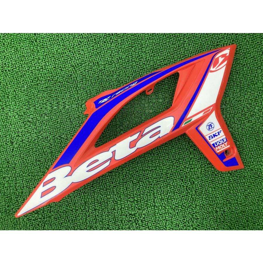 480RR シュラウド 右 赤 037.43.003.00 BETA 純正 中古 バイク 部品 タンクサイドカバー サイドカウル RaceEdition ベータ 車検 Genuine 86 480RR シュラウド 右 赤 037.43.003.00 BETA 純正 中古 バイク 部品