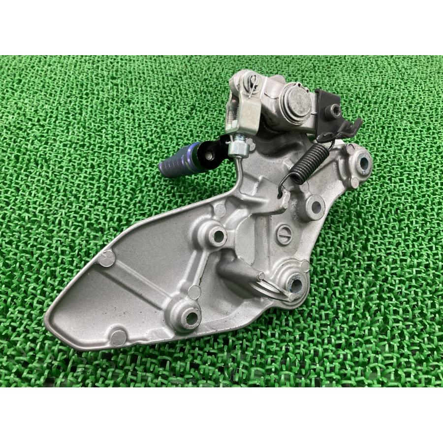 スズキ（SUZUKI） SV650X ステップ 右 298848 純正 中古 バイク 部品